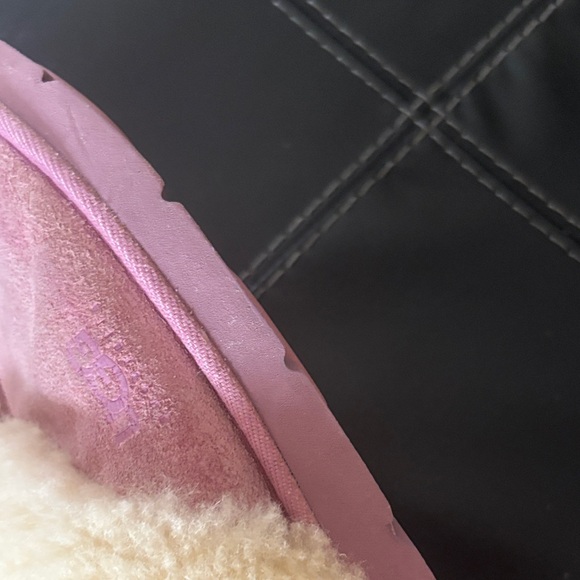 UGG Pink and Cream Shearling Slippers - Picture 10 of 12
